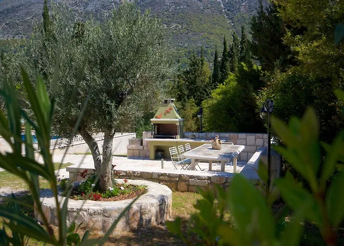 Forest Kefalonia Villa *