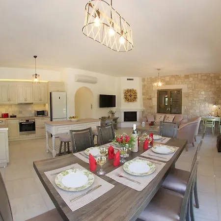 ヴィラ Forest Kefalonia Logaráta