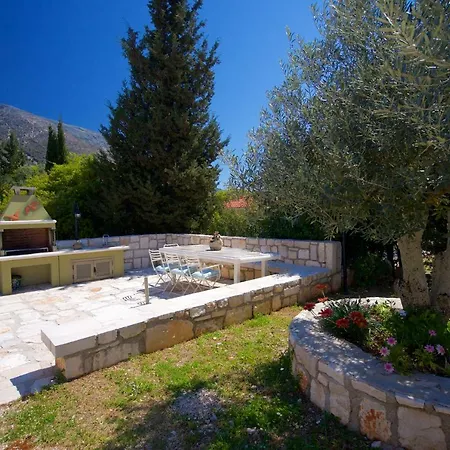 Forest Kefalonia Logaráta